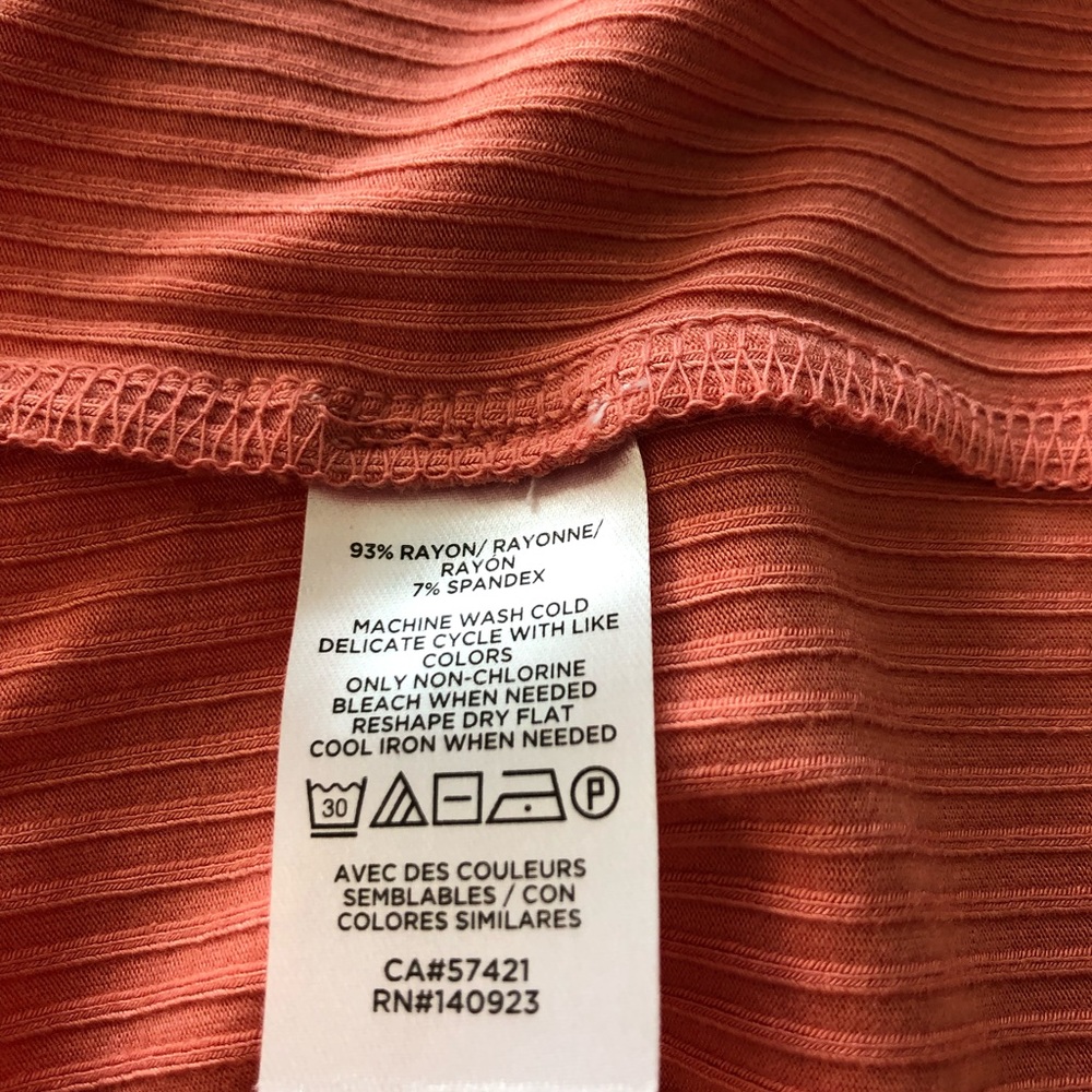 Loft gorgeous coral shirt - Picture 7 of 10